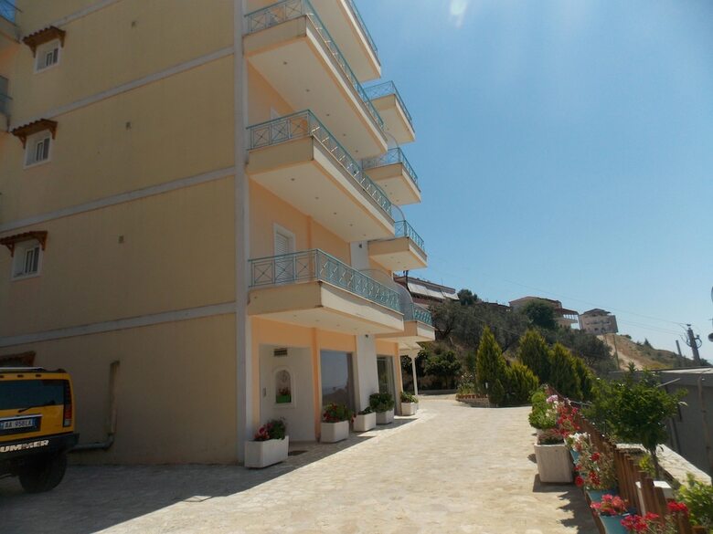 Aparthotel Miracle Luxury Apartments