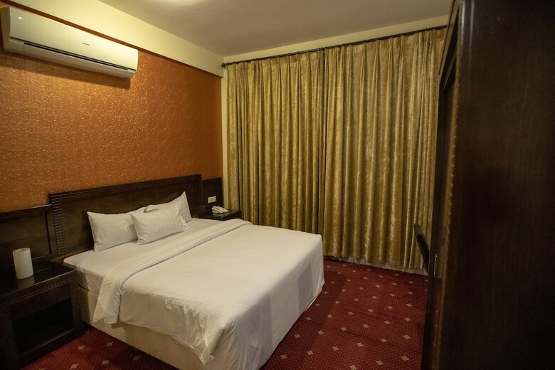 Aparthotel Al Raha Hotel Suites