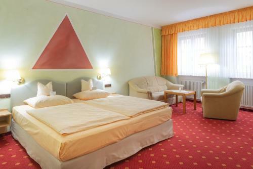 Hostal Goldener Schwan Hotel Garni