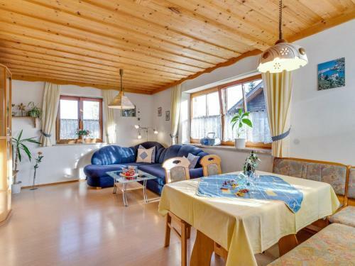 Cozy Apartment In Steingaden With Terrace