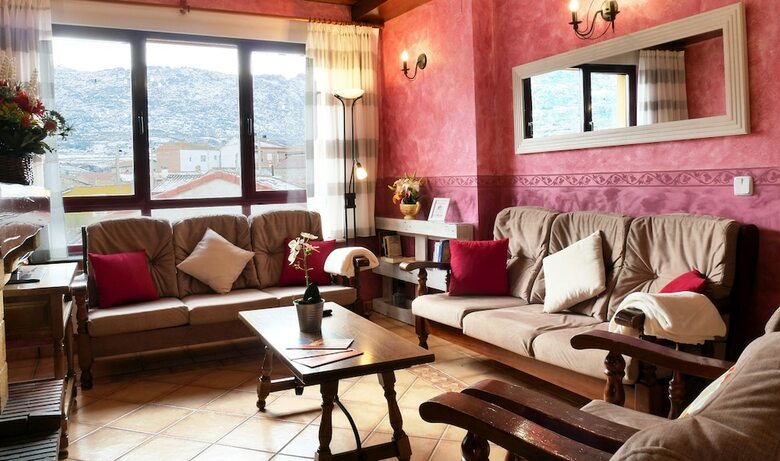 Agroturismo Casa Rural Los Moros