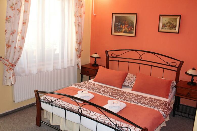 Hotel Excellent
