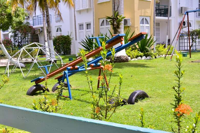 Apartamentos Mermaid Suites At Sandcastles