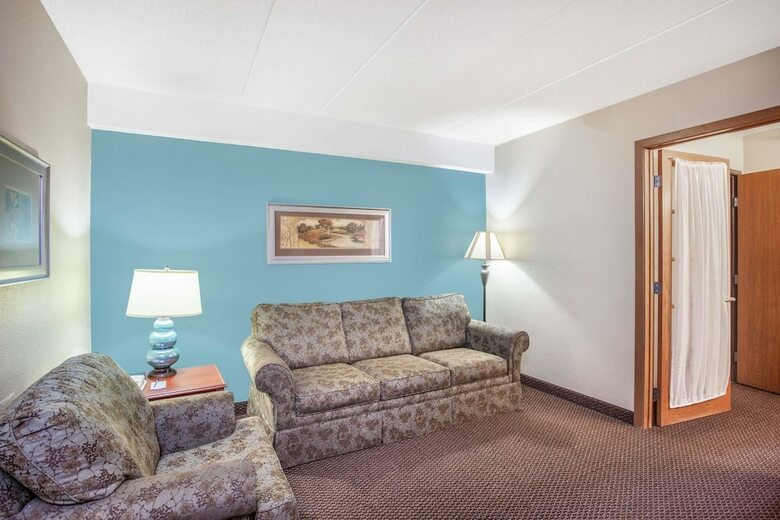 Hotel Americinn By Wyndham St. Peter