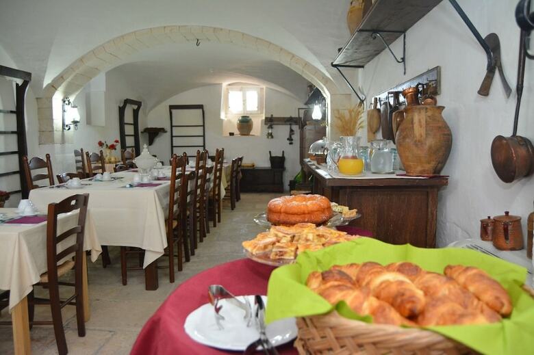 Bed & Breakfast Masseria Pozzo Tre Pile - Romantic Trullo