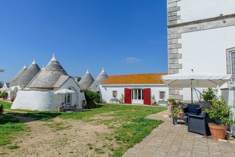 Bed & Breakfast Masseria Pozzo Tre Pile - Romantic Trullo
