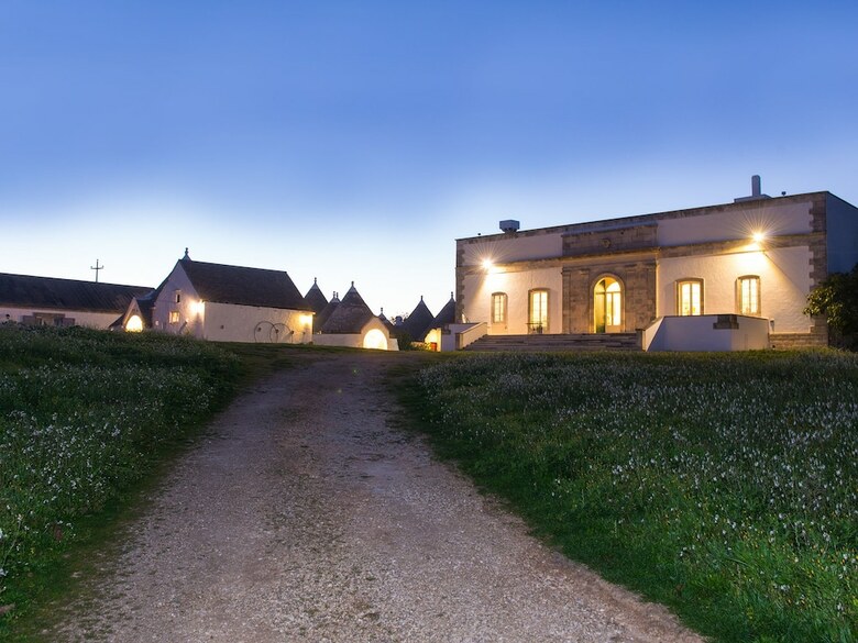Bed & Breakfast Masseria Pozzo Tre Pile - Romantic Trullo