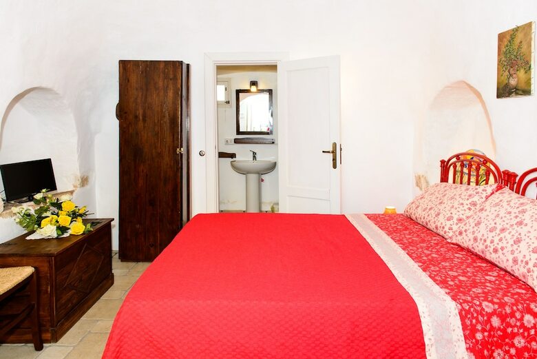 Bed & Breakfast Masseria Pozzo Tre Pile - Romantic Trullo