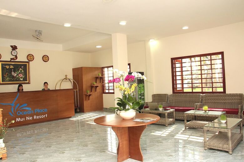 Hotel Ocean Place Mui Ne Resort