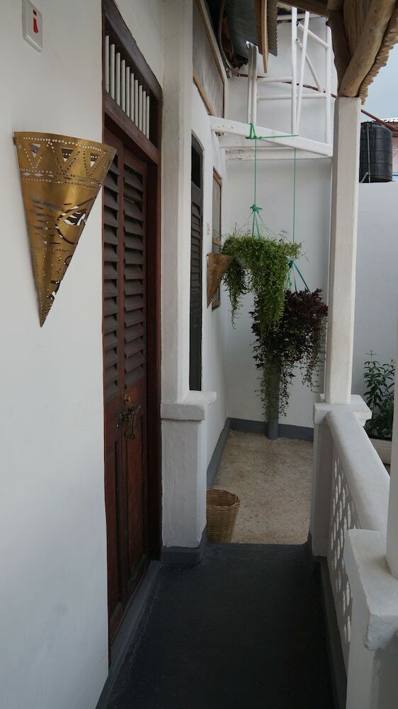 Hostal Zlife Hostel