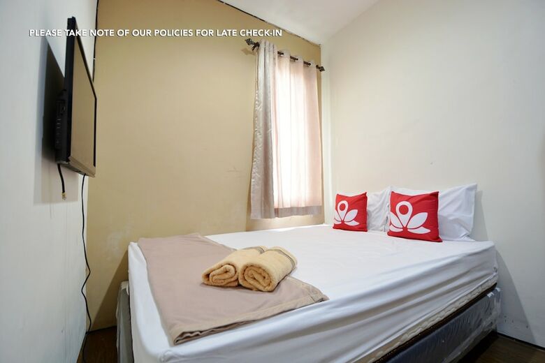 Hotel Zen Rooms Radio Dalam