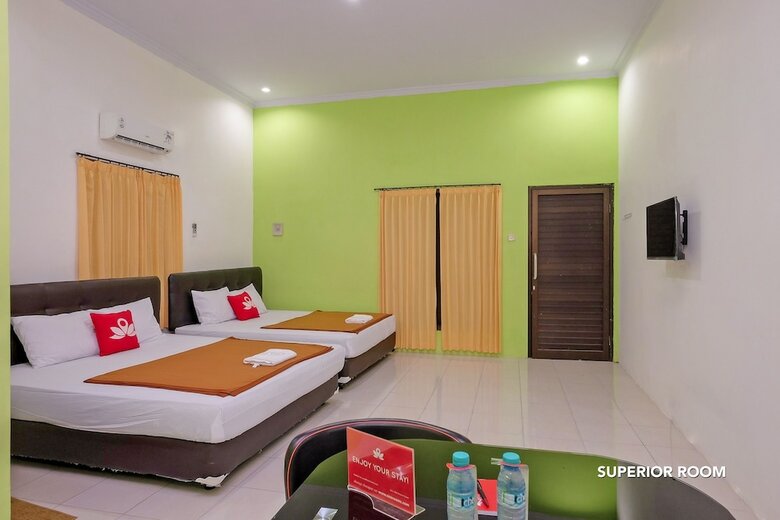 Hotel Zen Rooms B Walk Batu