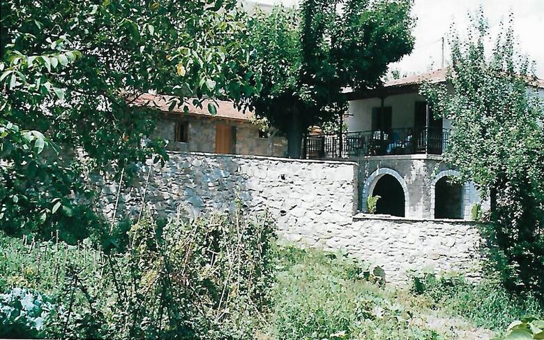 House With 2 Bedrooms In Vlachokerasia
