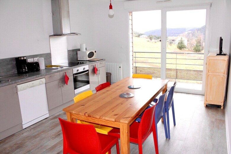Apartment With 2 Bedrooms In Xonrupt-longemer - 10 Km From The Slopes