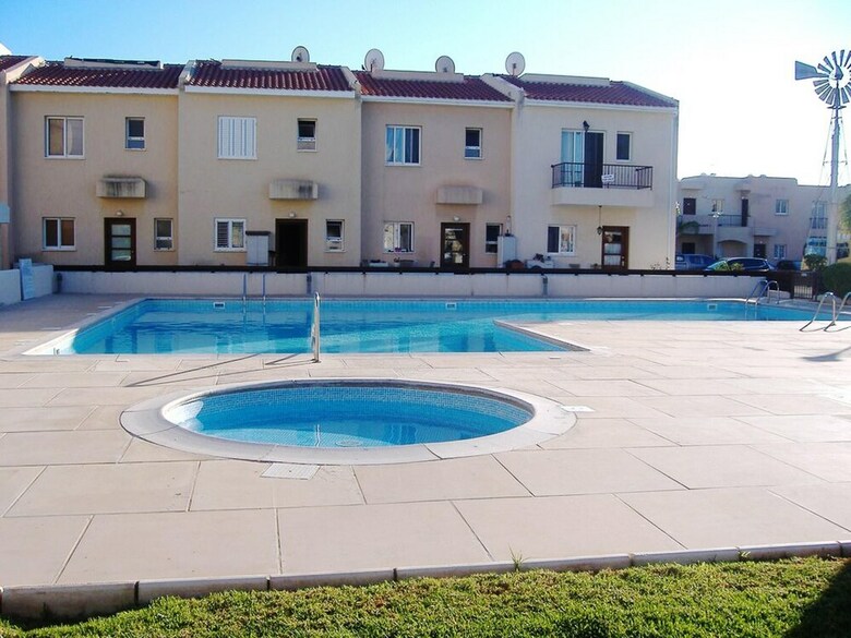 Apartment With 2 Bedrooms In Mandria, With Pool Access And Wifi