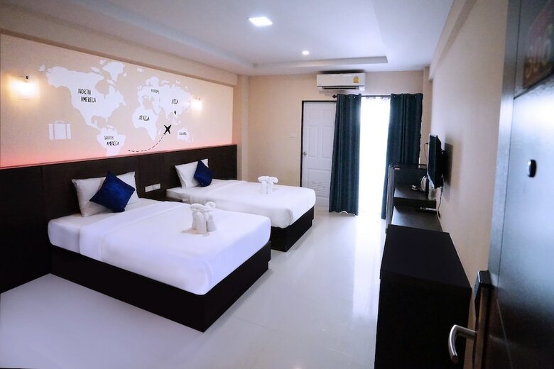 Hotel Blue Sky Residence Airport