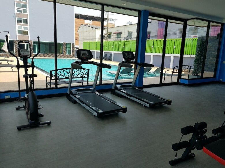 Hotel Blue Sky Residence Airport