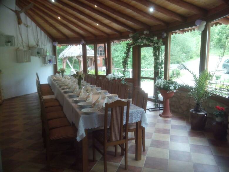 Hotel Zb�jna Debra