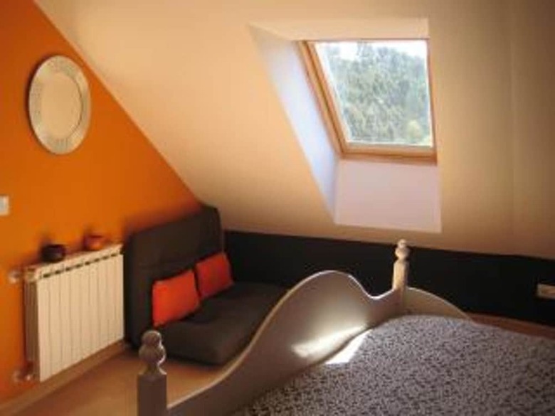 Apartment With One Bedroom In Cand�s