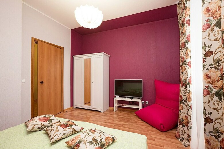 Apartment Etazhydaily 8 Marta