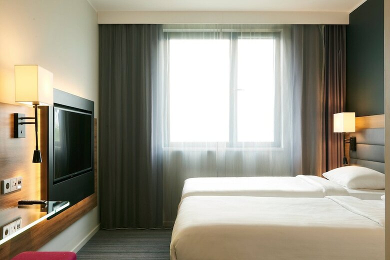 Posada Moxy Milan Linate Airport