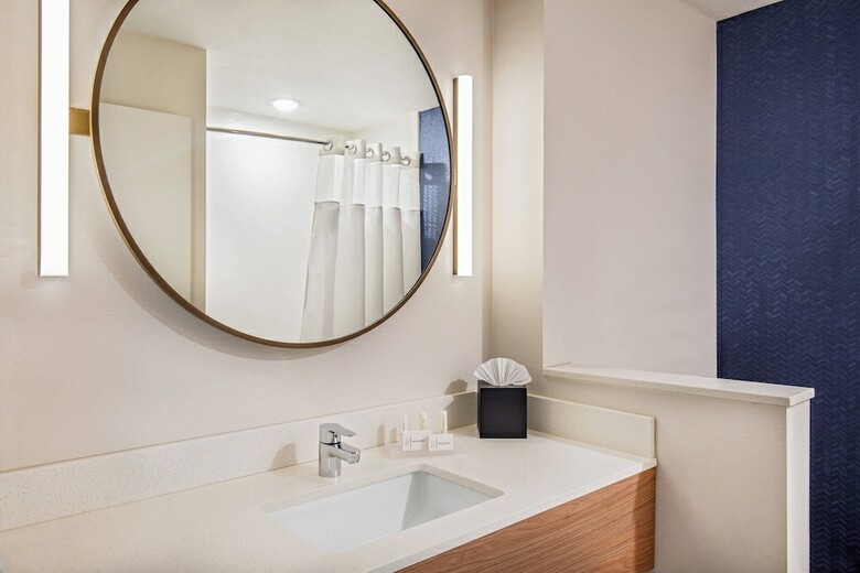 Hotel Fairfield Inn & Suites By Marriott Mcpherson