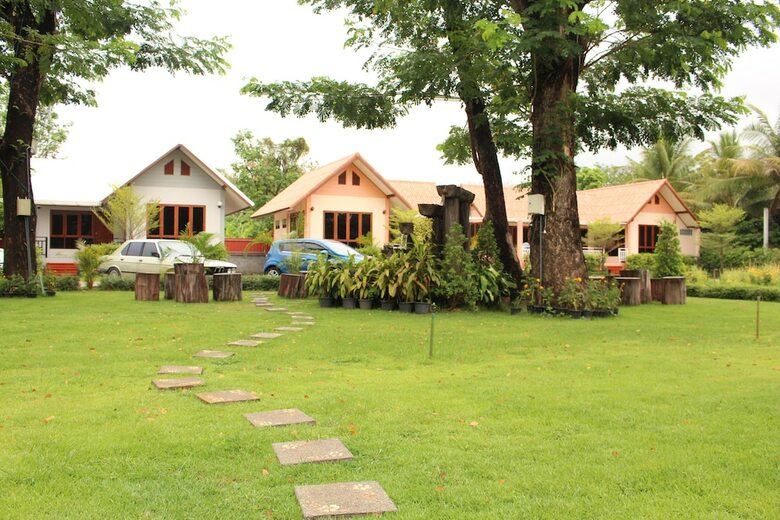 Hotel Baan Suan Siriwat