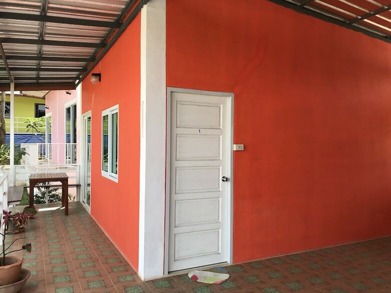 Apartamento Khao Kho Papamee Land Mark