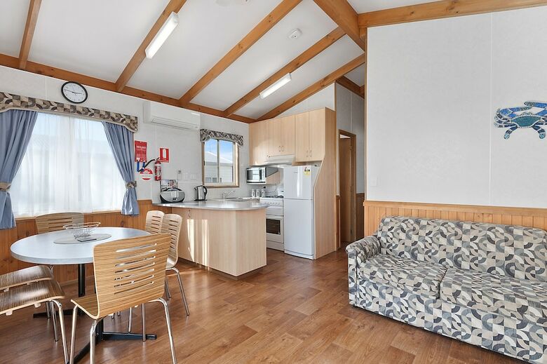 Cabana Port Broughton Tourist Park