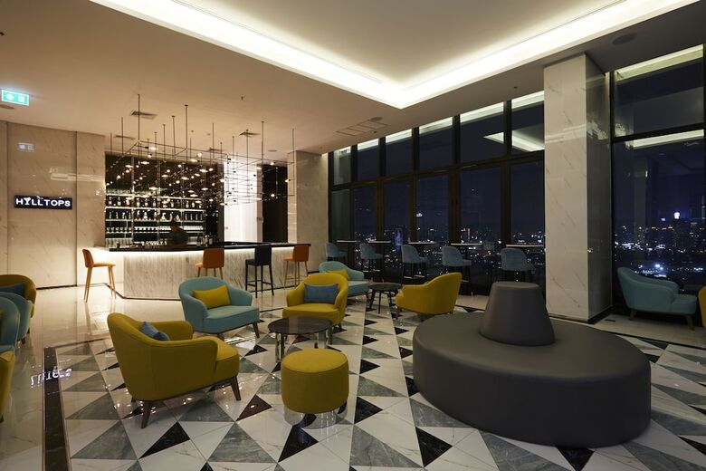 Hotel The Quarter Ari By Uhg