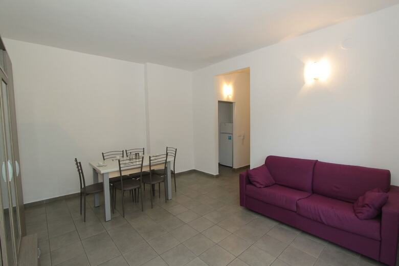 Villa Pineta Apartments