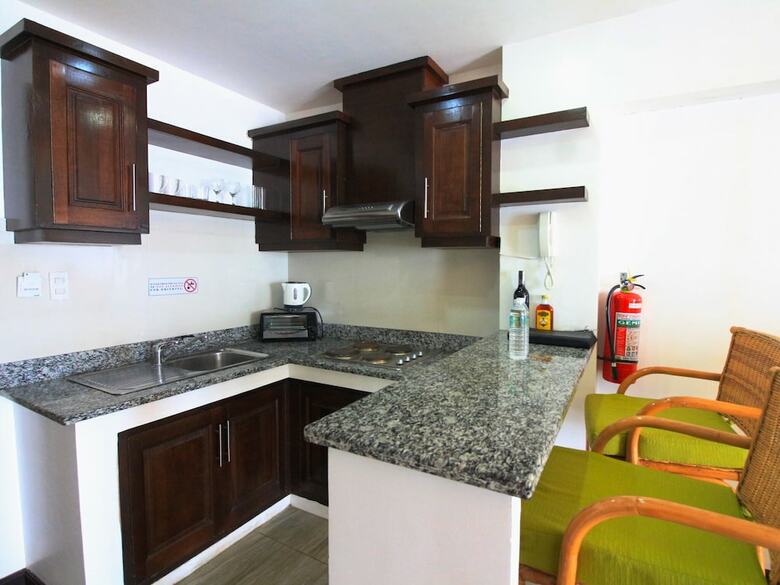 Hotel Manarra Seaview Resort