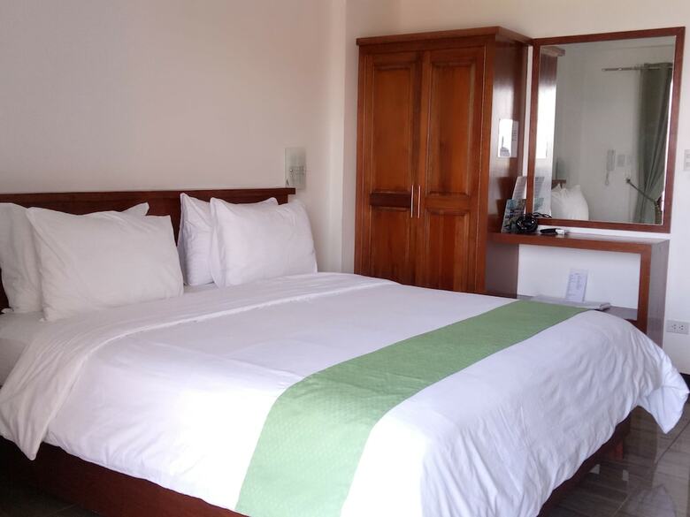Hotel Manarra Seaview Resort