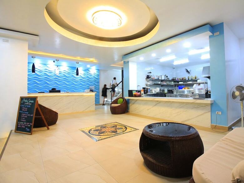 Hotel Manarra Seaview Resort