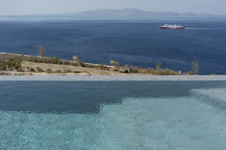 Vathi Bleu Private Villas