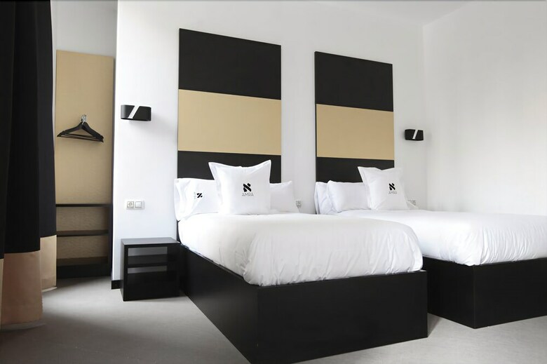 Pension Amra Barcelona Caspe