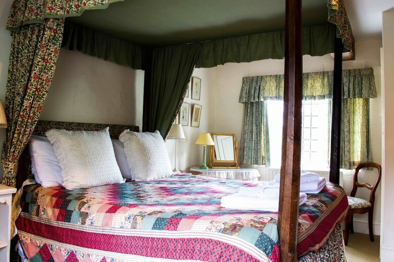 Owlpen Manor Estate
