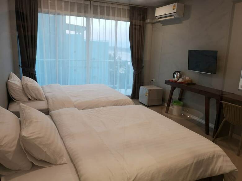 Samoar Riverside Hotel