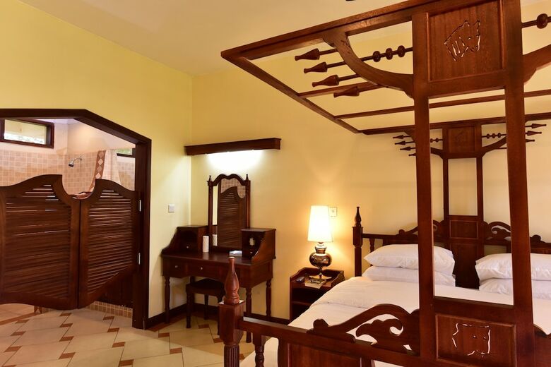 Hotel Hunters Lodge - Kiboko