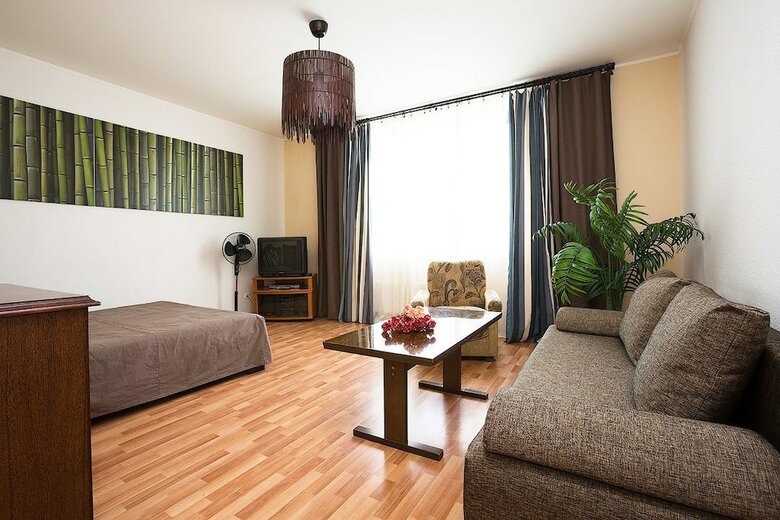 Apartment Etazhydaily Malysheva 4b