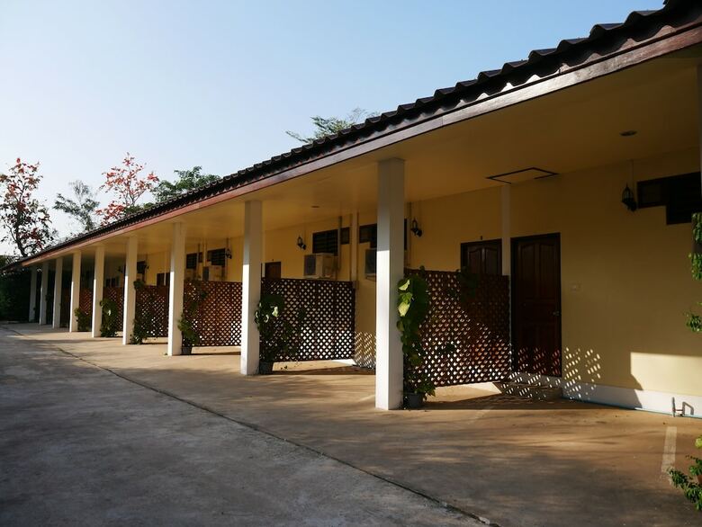 Hotel Suanluang Garden View Resort