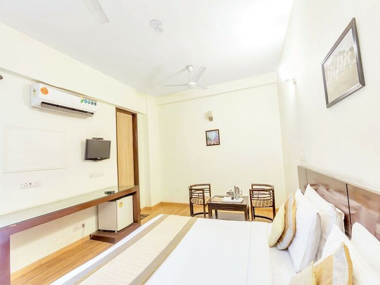 Hotel Oyo 8931 Noida Stay