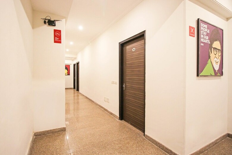 Hotel Oyo Flagship 273 Noida Expressway Sez