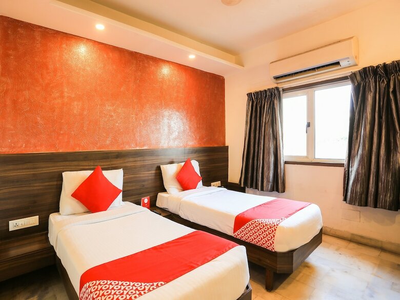 Hotel Oyo Flagship 047 Railway Station Surat