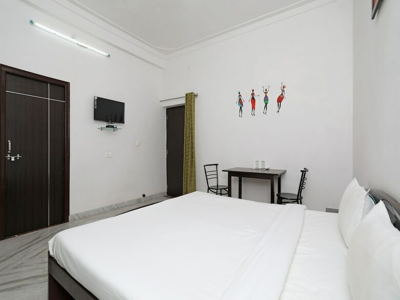Hotel Oyo 9777 Home Duplex Studio Airport Road
