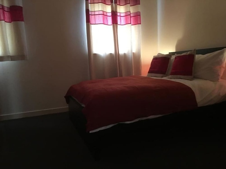 Apartamentos Majesty Weavers Loan