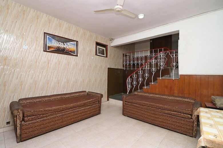 Hotel Oyo 10177 A Gulshan Continental