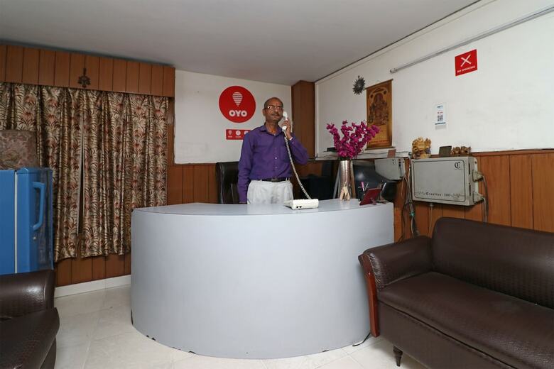 Hotel Oyo 10177 A Gulshan Continental
