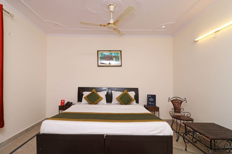 Oyo 10361 Hotel Stay @ 23