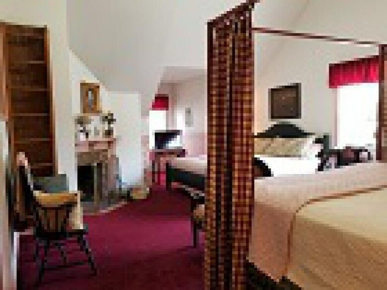Aldrich House Bed & Breakfast